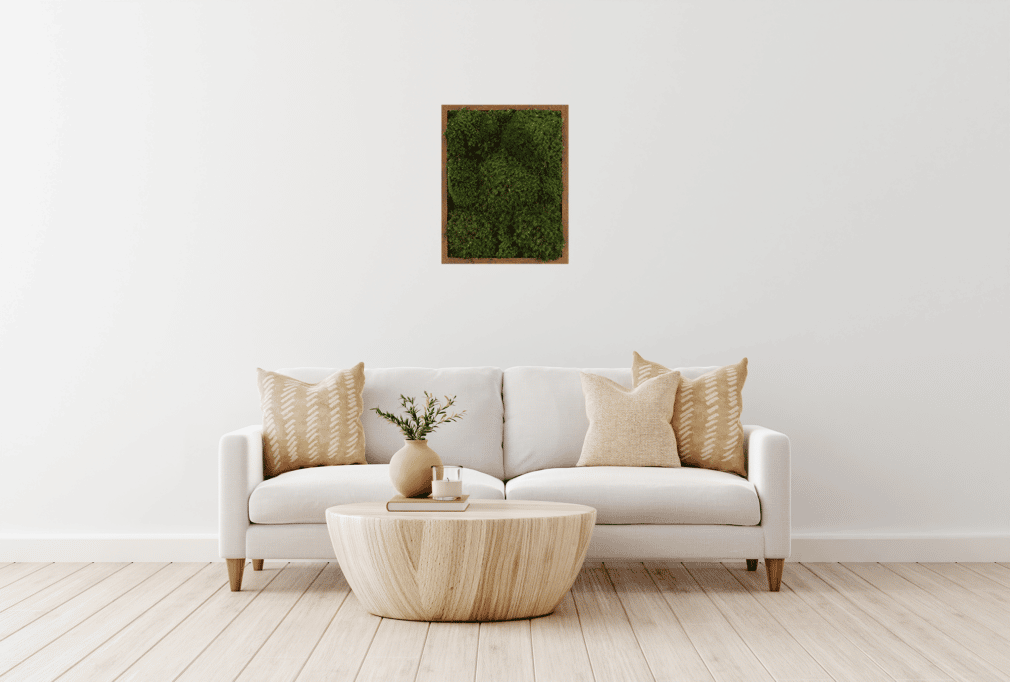 Moss Pure living moss frame in living room.