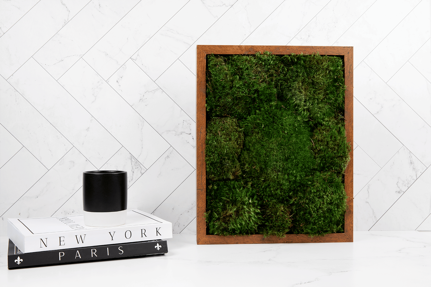 LVZHIHUAN Moss Wall decor Real Preserved Moss No Maintenance Required Eco  Natural Green Wall Art Moss Frame Living Plants Vertical Garden 19.7