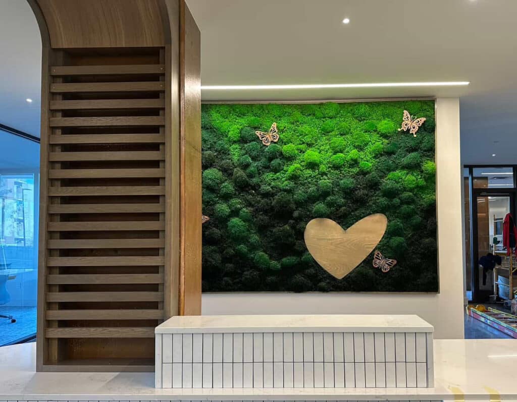 Moss Pure and the Ronald McDonald House of Atlanta Collaborated on a Stunning Live Moss Wall and Air Filter at New Innovation Center at Arthur M. Blank Hospital in Atlanta, Georgia.